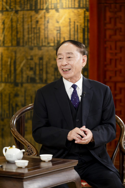 唐祖宣   國醫(yī)大師、中國中醫(yī)科學(xué)院學(xué)部委員